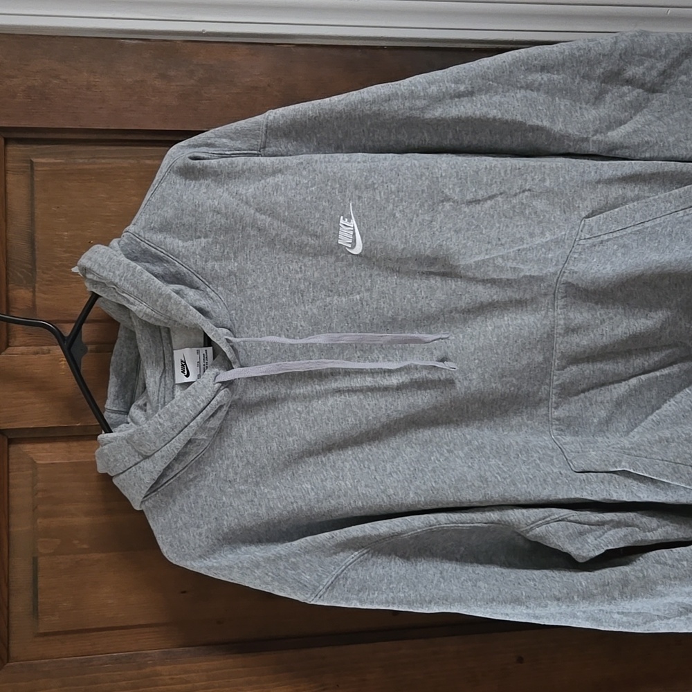 Nike sweatshirt